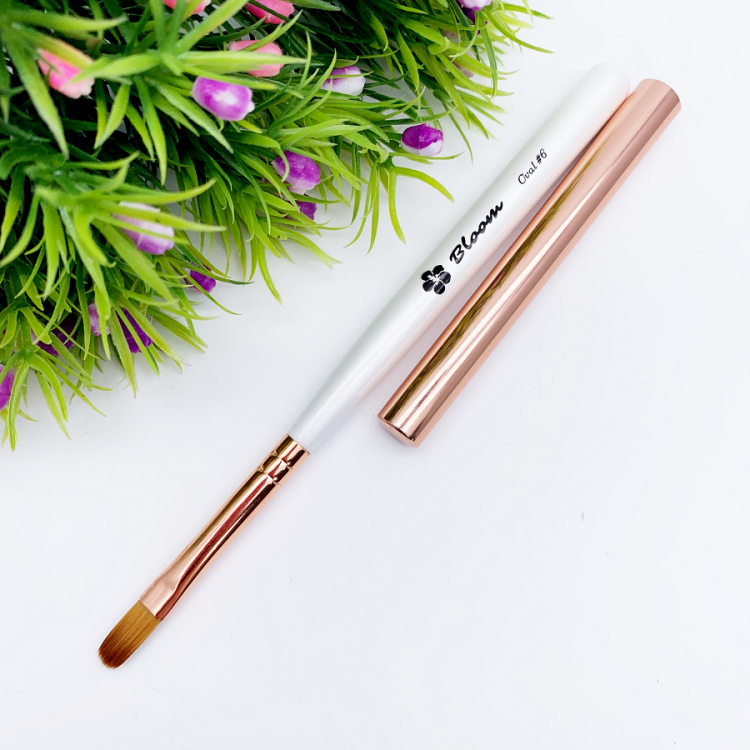 Кисть для маникюра с колпачком "Овал №6" длинный ворс, Bloom